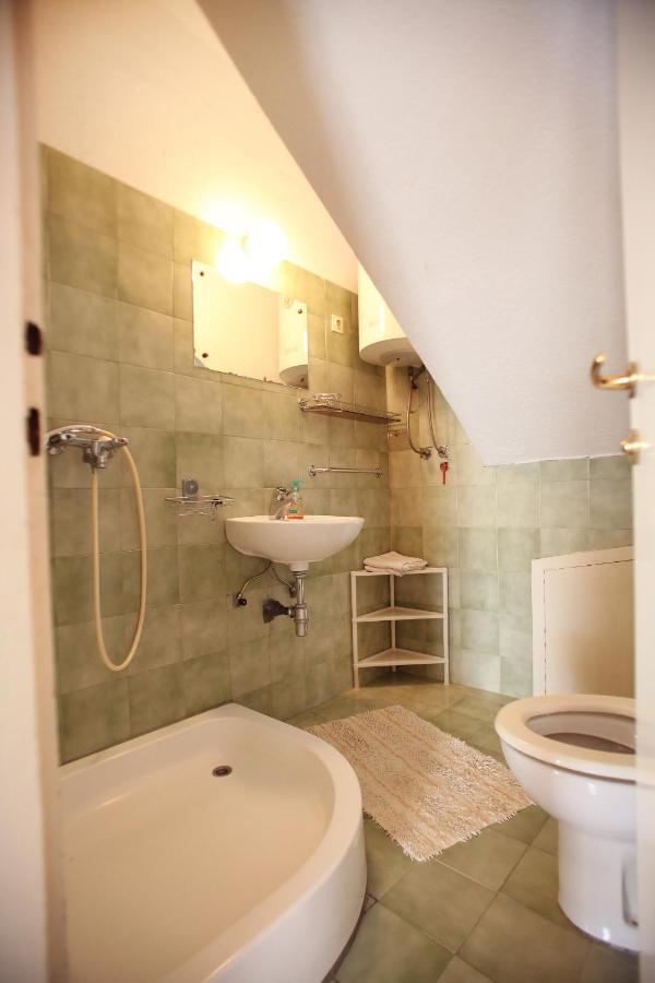 Apartments By The Sea Trogir - 15011 Exterior foto